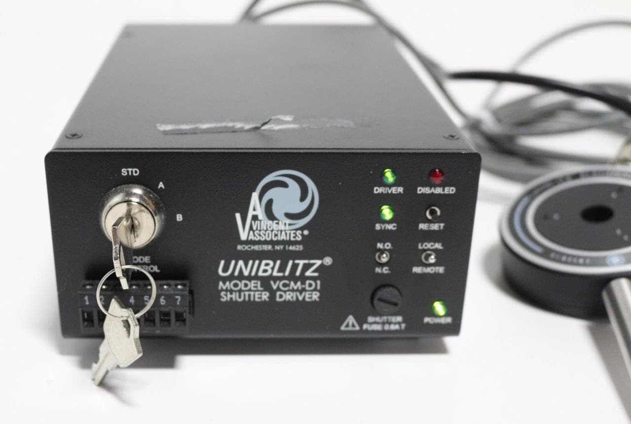 Vincent Assoc VCM-D1, LS6T2 Uniblitz LS6T2 Optical Shutter/VCM-D1 Shutter Driver