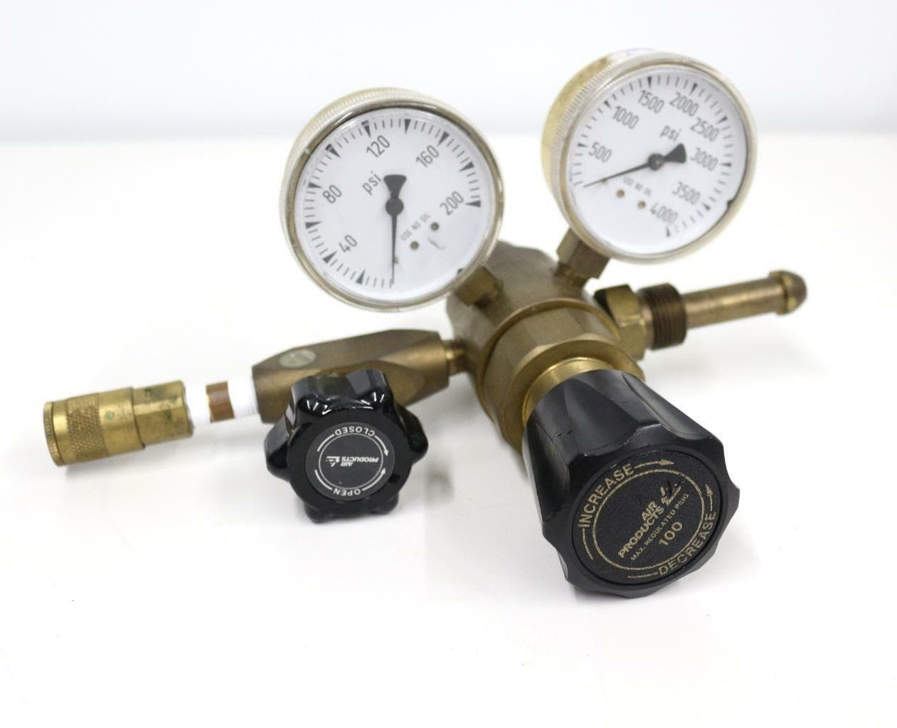 Air Products E12-J-N145D Max Regulated PSIG 100, Inlet PSIG 3000 Brass Regulator