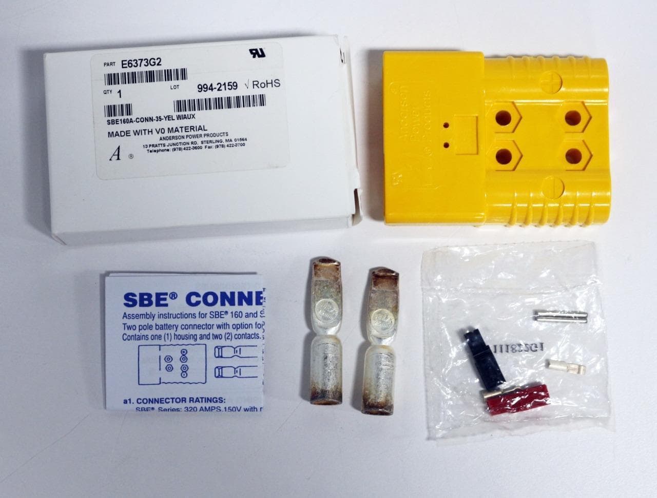 Anderson Power Products SBE160A Connector -CONN-35-YEL W/AUX, E6373G2, New