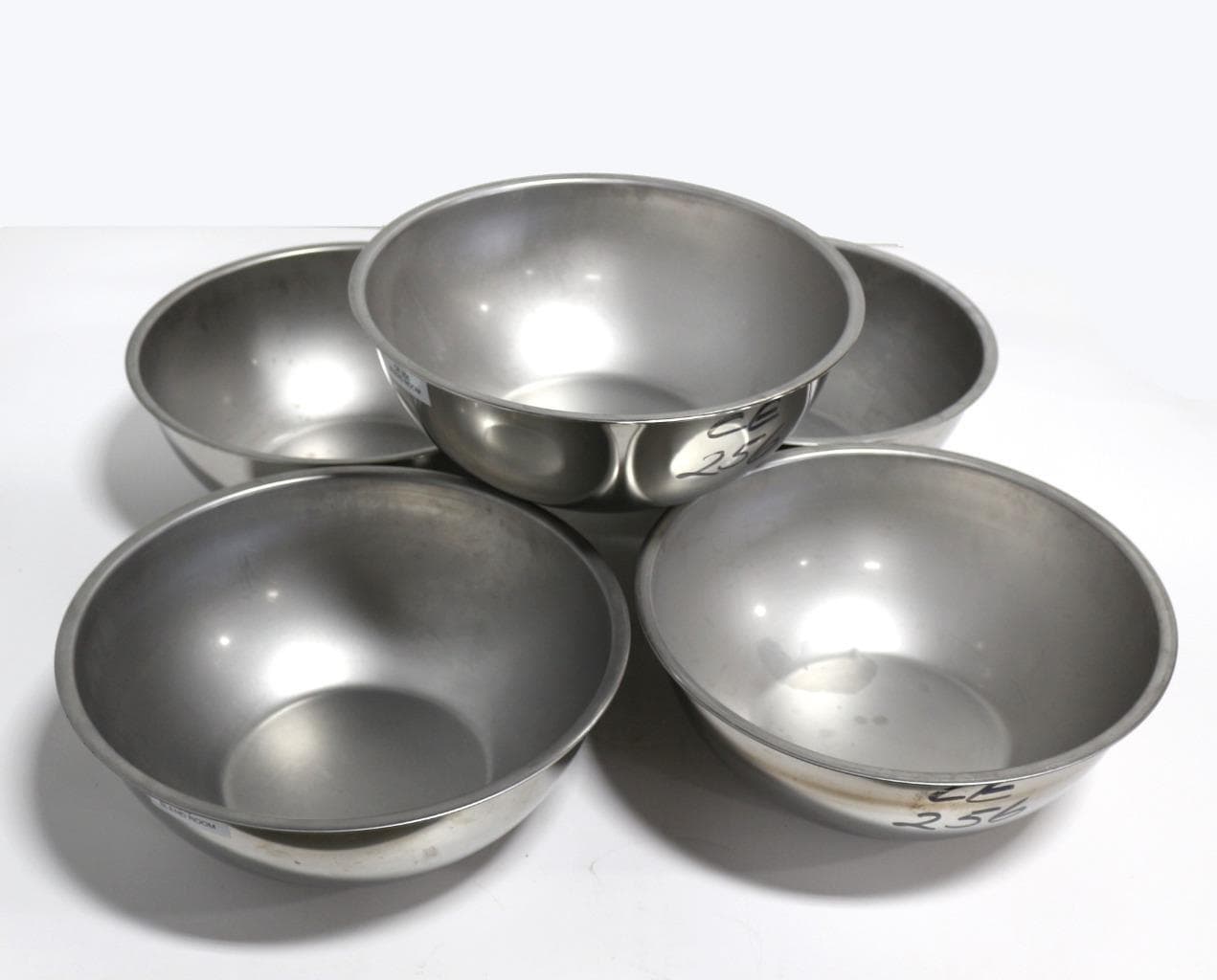 Cole-Parmer, Vollrath 07300-13, 69130 Lot of 5 Stainless Steel Mixing Bowl, 13QT