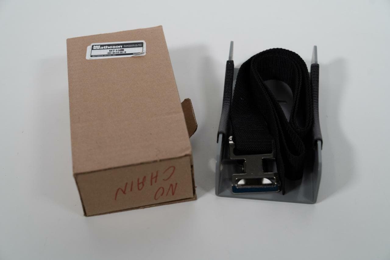 Matheson M710 Wall Mounted Cylinder Holder - New
