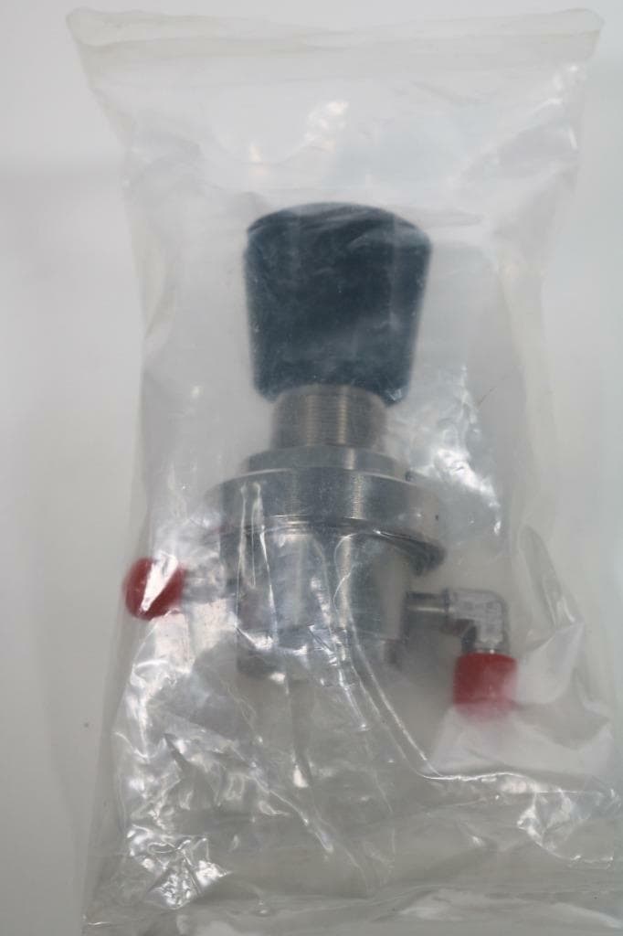 Tescom 44-266X-942-033 Pressure Regulator, New