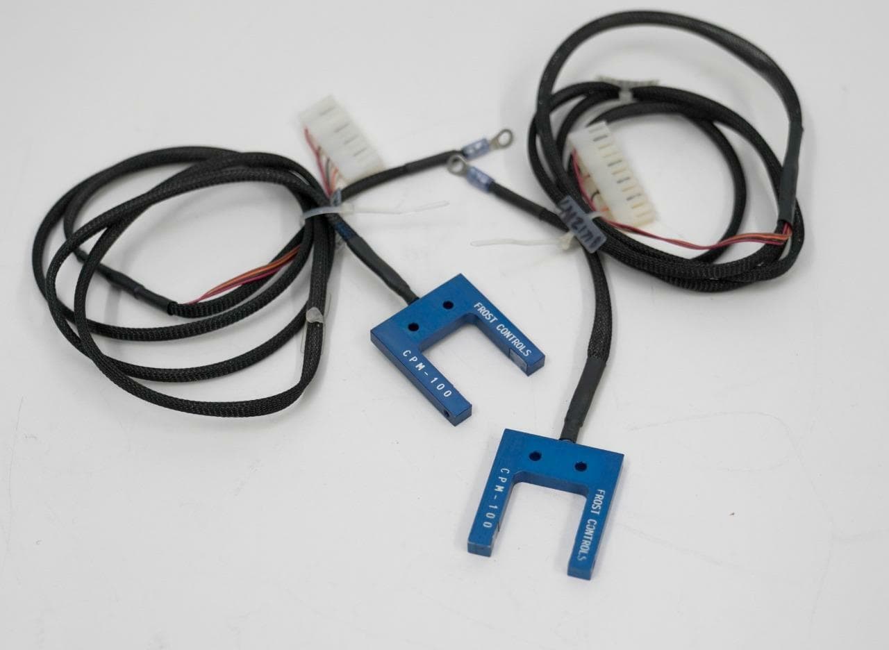 Frost Controls CPM-100 Lot of 2 Photo Electric Sensors