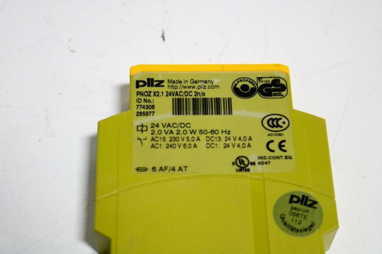 Pilz PNOZ X2.1, 774306 Safety Relay