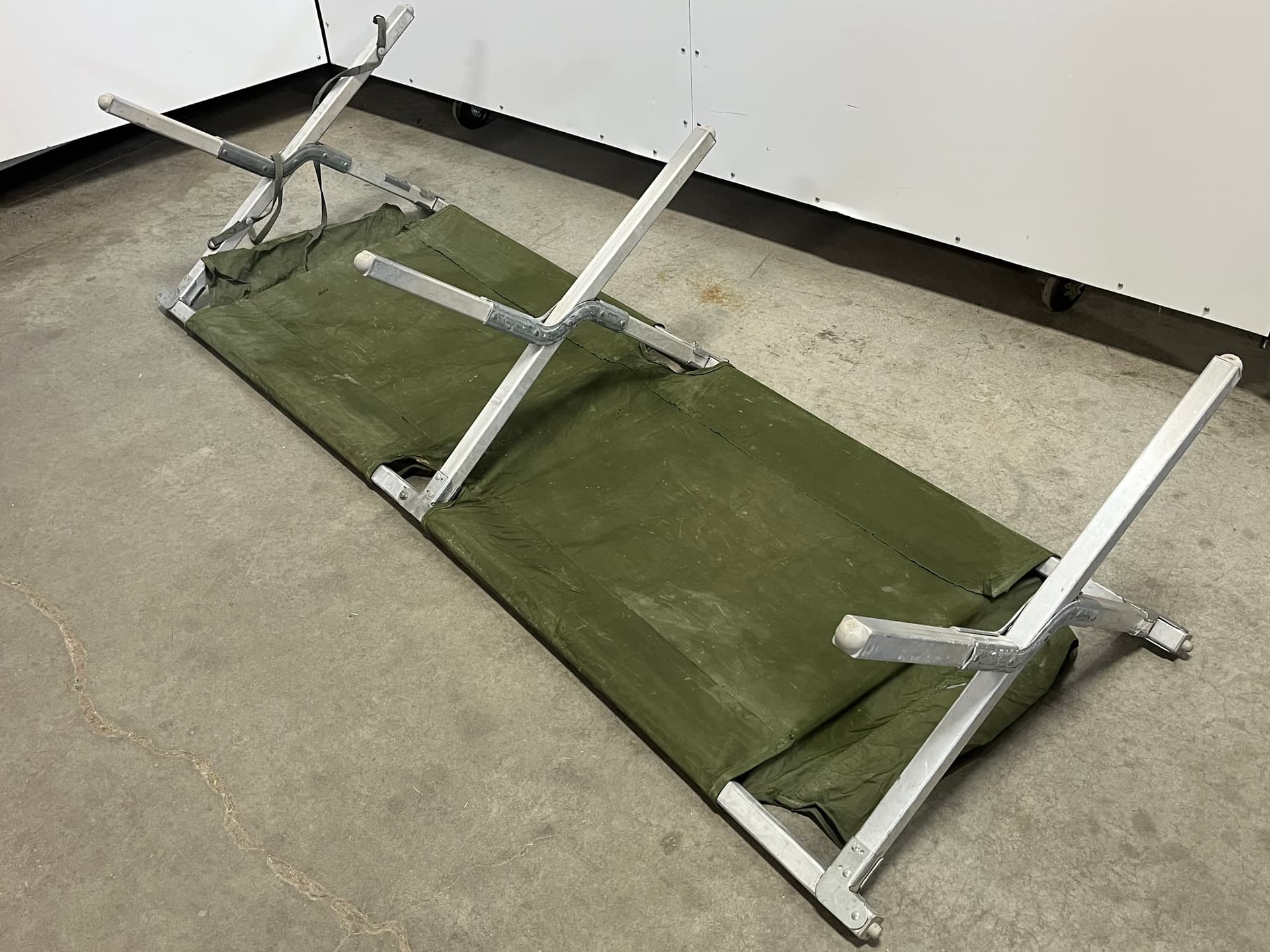 Military Cot 76”L x 26”W x 19”H Portable Folding Camping Cot Military Cot 76”L x 26”W x 19”H Portable Folding Camping Cot