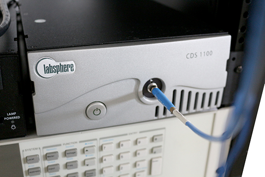 https://www.capovani.com/clientresources/107/108/08/1008/190247-6-Labsphere-Halfmoon-HMS-4011-Light-Measurement-System-7.jpg