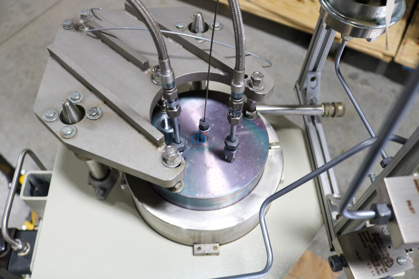 https://www.capovani.com/clientresources/107/108/17/117/215551-11-Autoclave-Engineers-401C-0217-Zipperclave-012.jpg
