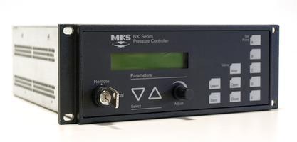 https://www.capovani.com/clientresources/107/108/19/1619/254318-a-254318-a-MKS-651-Pressure-Controller-Main.jpg