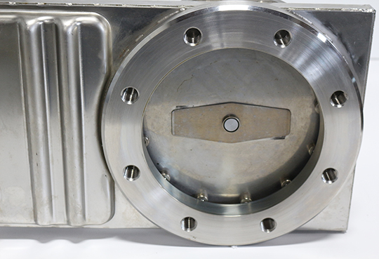 https://www.capovani.com/clientresources/107/108/23/1623/190968-2-VAT-14046-TE44-Pneumatic-Vacuum-Gate-Valve-3.jpg
