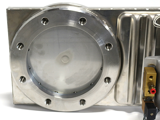 https://www.capovani.com/clientresources/107/108/23/1623/190968-4-VAT-14046-TE44-Pneumatic-Vacuum-Gate-Valve-5.jpg