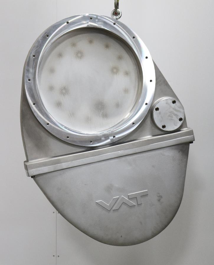 https://www.capovani.com/clientresources/107/108/23/1623/200224-5-VAT-Pendulum-Control-Valve-95854-PA52-0001-4.jpg