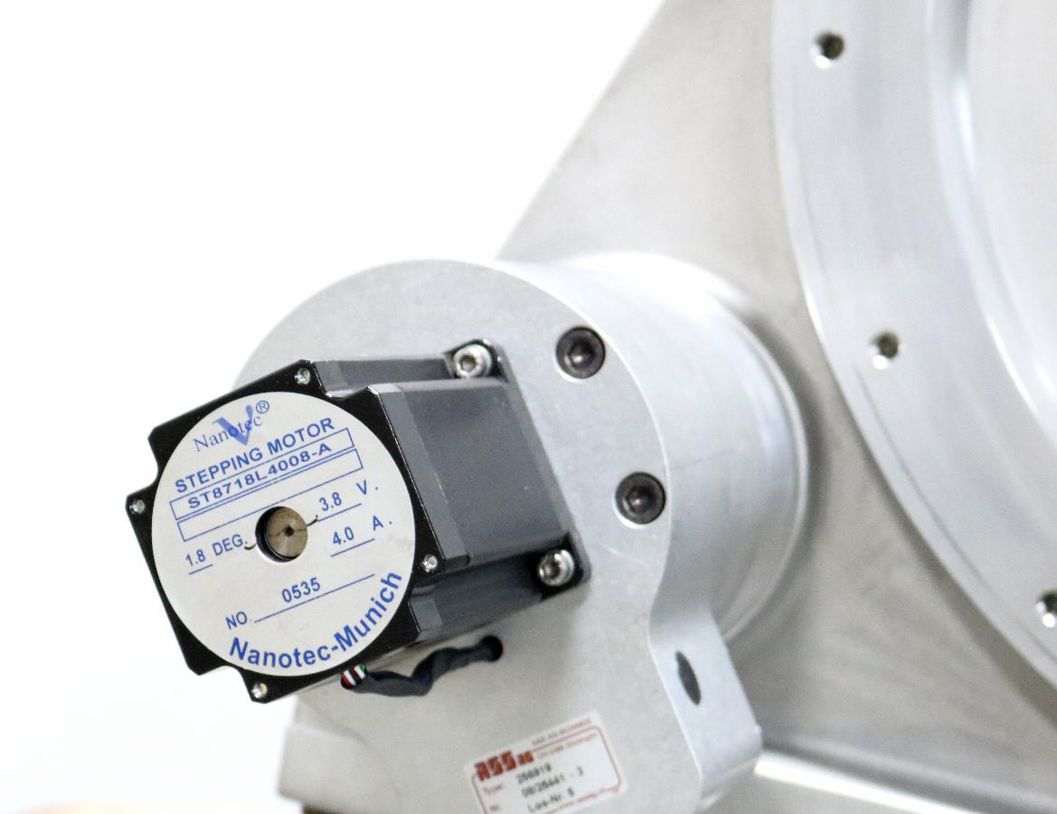 https://www.capovani.com/clientresources/107/108/23/1623/200224-7-VAT-Pendulum-Control-Valve-95854-PA52-0001-6.jpg