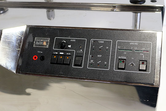 https://www.capovani.com/clientresources/107/108/31/131/183220-1-Alcatel-ASM-180-TD-Dry-Helium-Leak-Detector-2.jpg