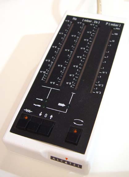 https://www.capovani.com/clientresources/107/108/31/131/44813-2-Alcatel_ASM180TD_detail2_i44813.jpg