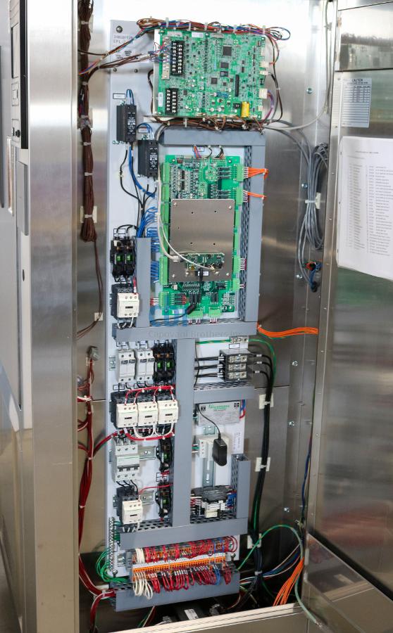 https://www.capovani.com/clientresources/107/108/46/1246/207402-7-Espec-EPL-3H-Temperature-Humidity-Chamber-8.jpg