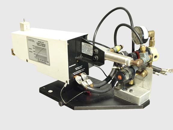 https://www.capovani.com/clientresources/107/108/47/547/113130-2-Unitek_Model40_detail2_i113130.jpg