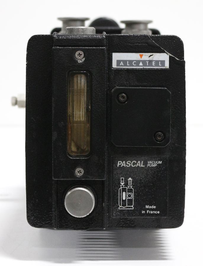 https://www.capovani.com/clientresources/107/108/50/150/198815-7-Alcatel-2021CP-Rotary-Vane-Vacuum-Pump-8.jpg