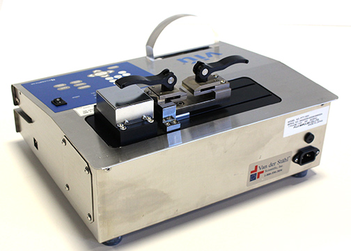 https://www.capovani.com/clientresources/107/108/51/551/176972-2-Van-der-Stahl-PPT-100V-Peel-Tensile-Tester-3.jpg