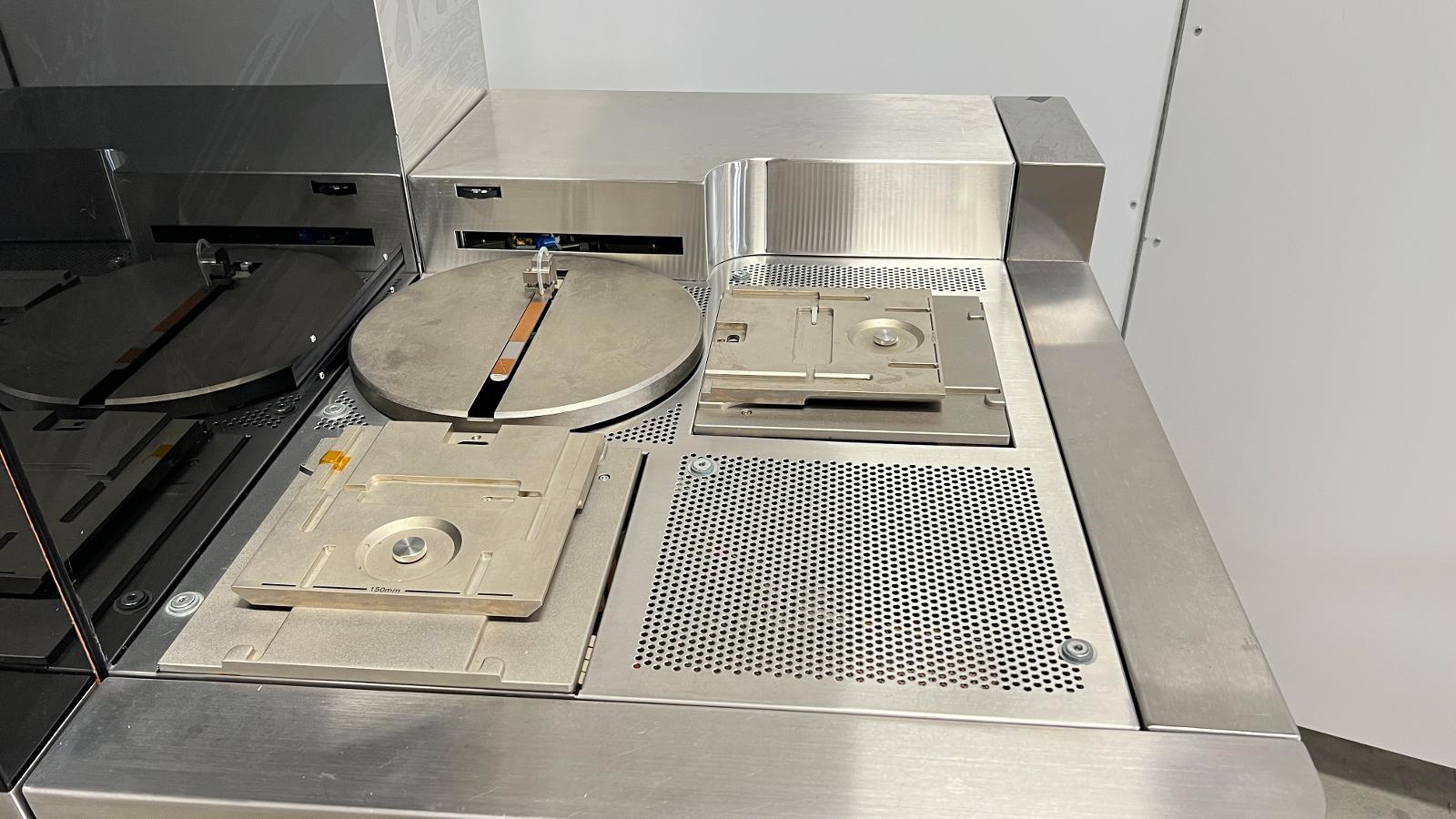 https://www.capovani.com/clientresources/107/108/54/77254/5310-3-KLA-Tencor-7700-Patterned-Wafer-Analyzer-4.jpeg