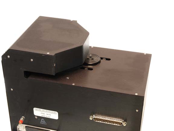 https://www.capovani.com/clientresources/107/108/55/82555/91840-2-EquipeTech._ATM105-1-S-CE_detail2_i91840.jpg