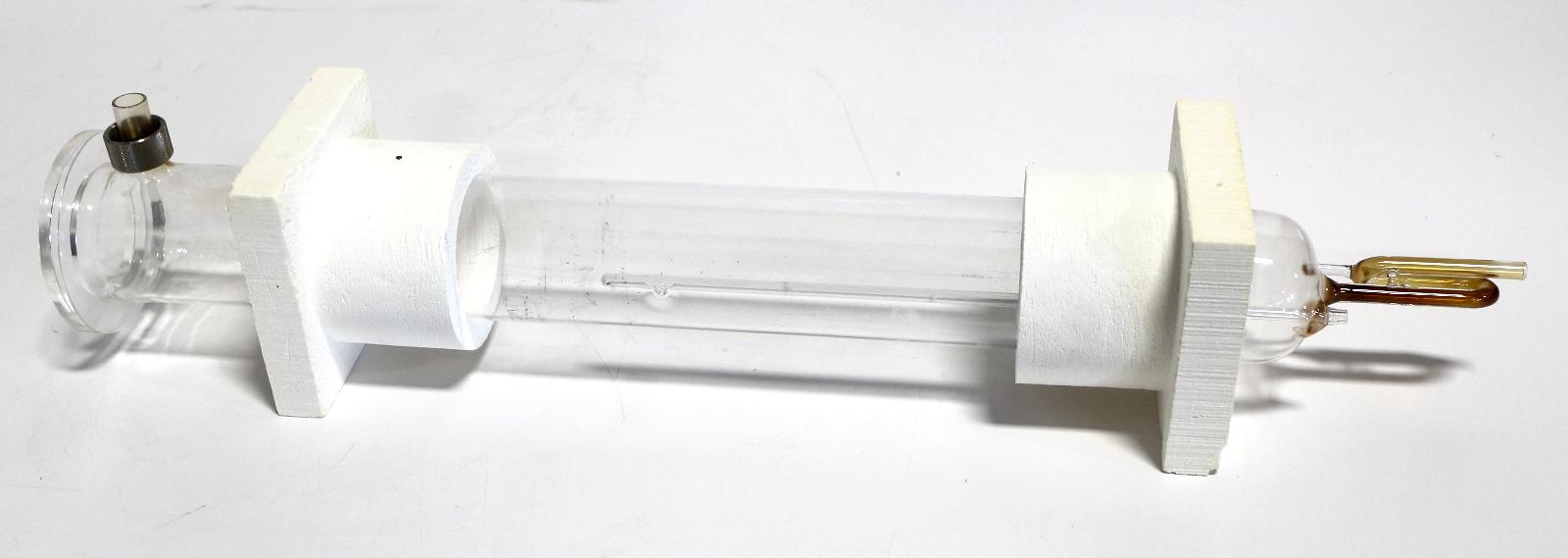 https://www.capovani.com/clientresources/107/108/56/356/196492-4-Lindberg-HTF55322C-Tube-Furnace-6.jpg