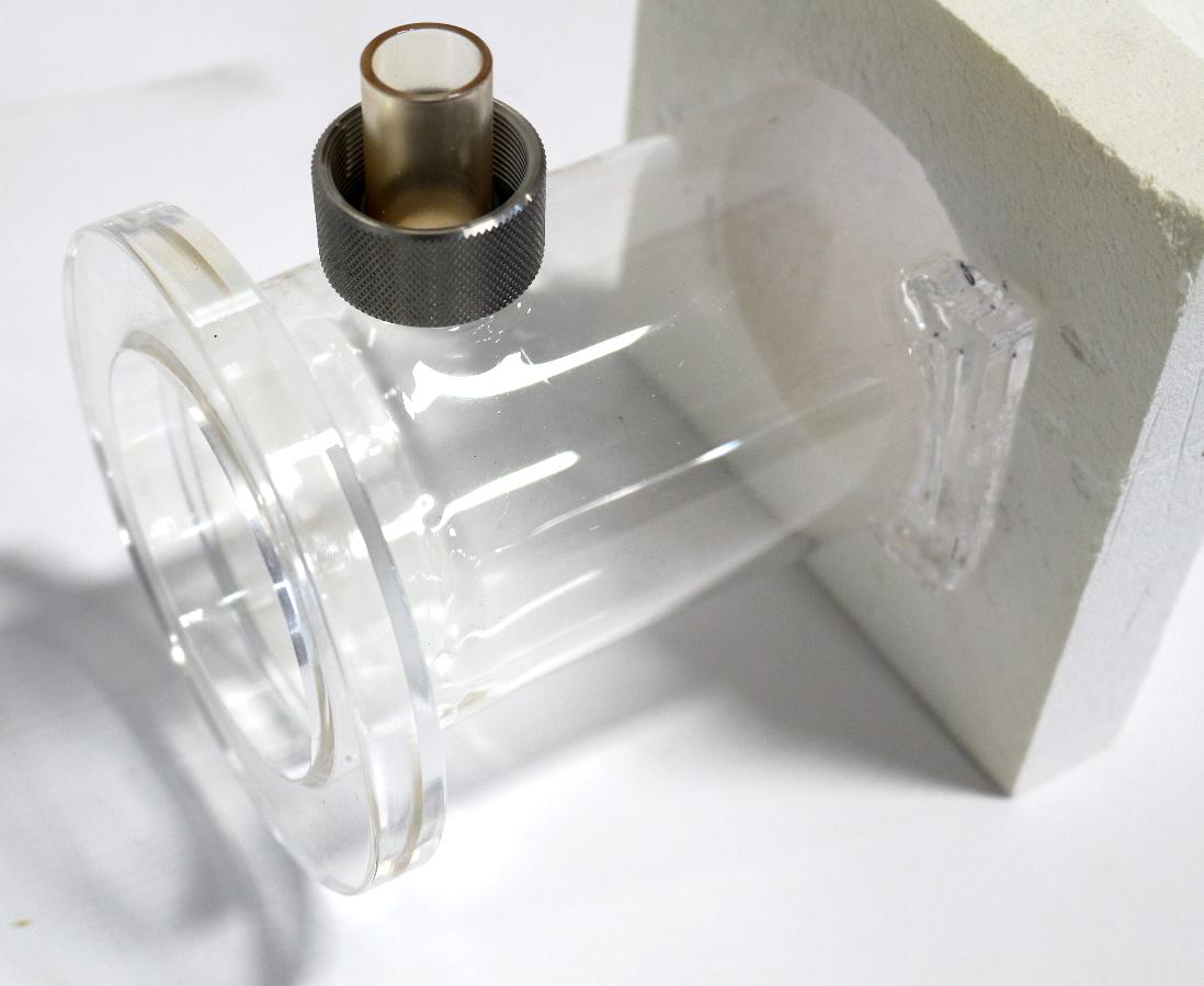 https://www.capovani.com/clientresources/107/108/56/356/196492-6-Lindberg-HTF55322C-Tube-Furnace-8.jpg