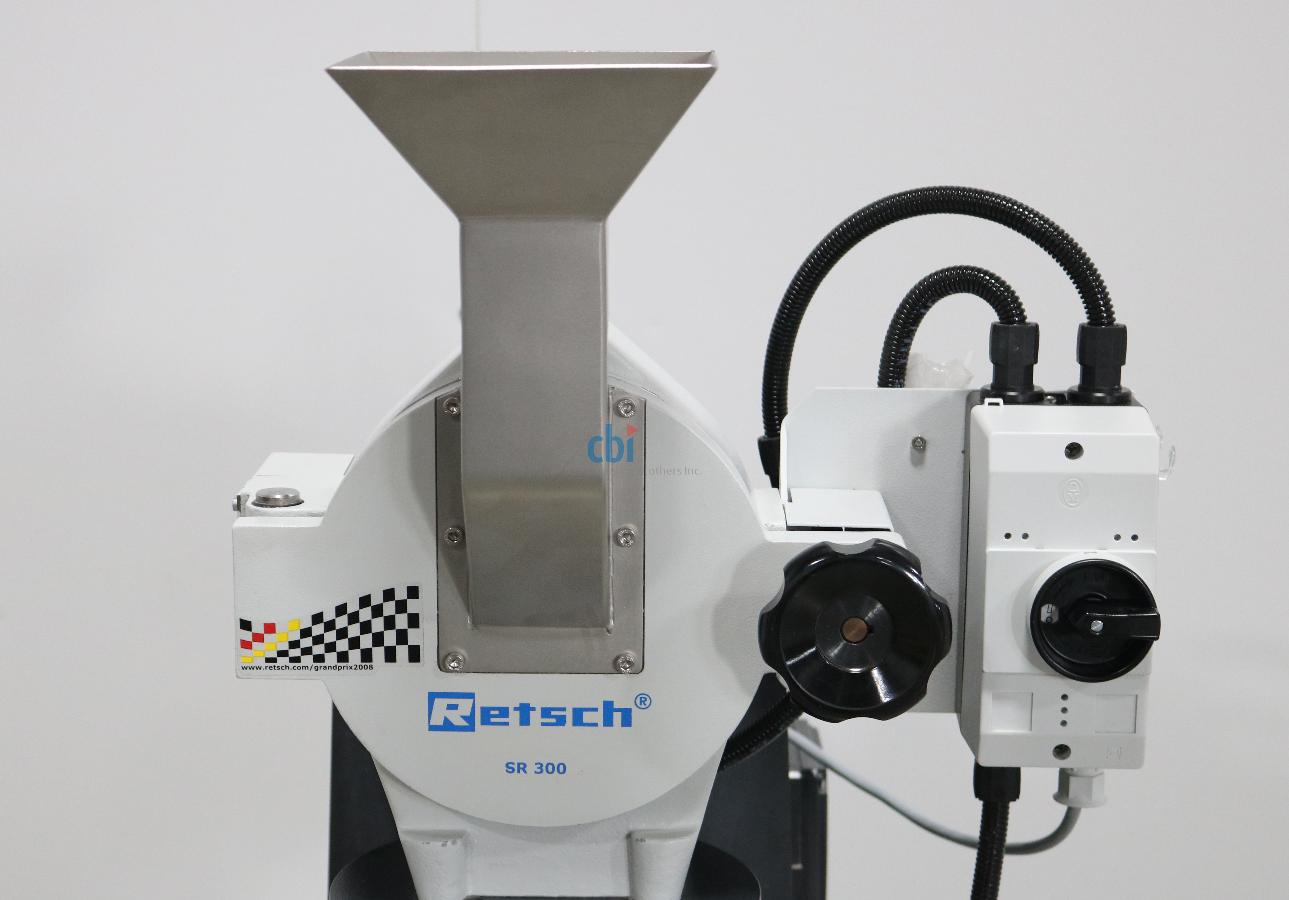 https://www.capovani.com/clientresources/107/108/70/570/212091-3-Retsch-SR-300-Rotor-Beater-Mill-004.jpg