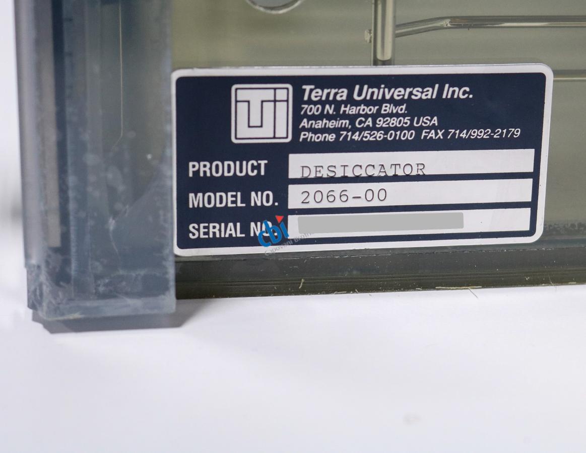 https://www.capovani.com/clientresources/107/108/72/572/209659-4-Terra-Universal-2066-00--Desiccator-Box-Copy-7.jpg
