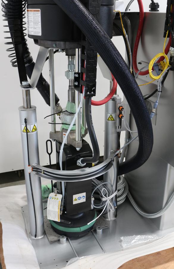https://www.capovani.com/clientresources/107/108/80/84380/232225-14-GRACO-THERM-O-FLOW-20-15.jpg
