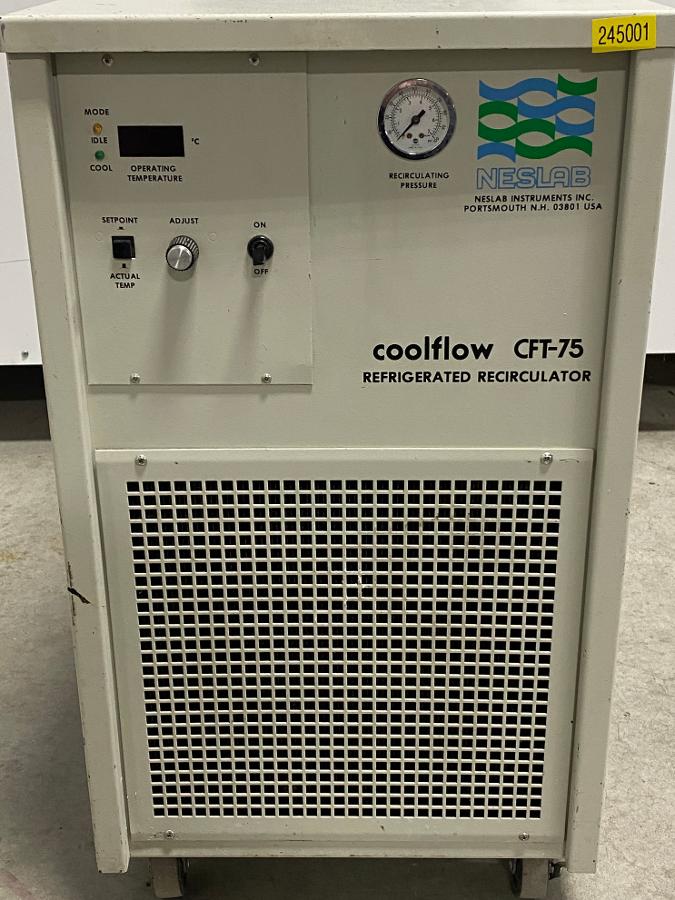 https://www.capovani.com/clientresources/107/108/82/982/245001-2-CFT-75-Neslab-Recirculating-Chiller-2150-Watt-3.jpg
