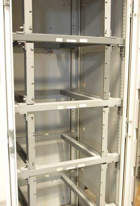 https://www.capovani.com/clientresources/107/108/96/896/119626-1-Despatch_Cabinet_detail1_i119626.jpg